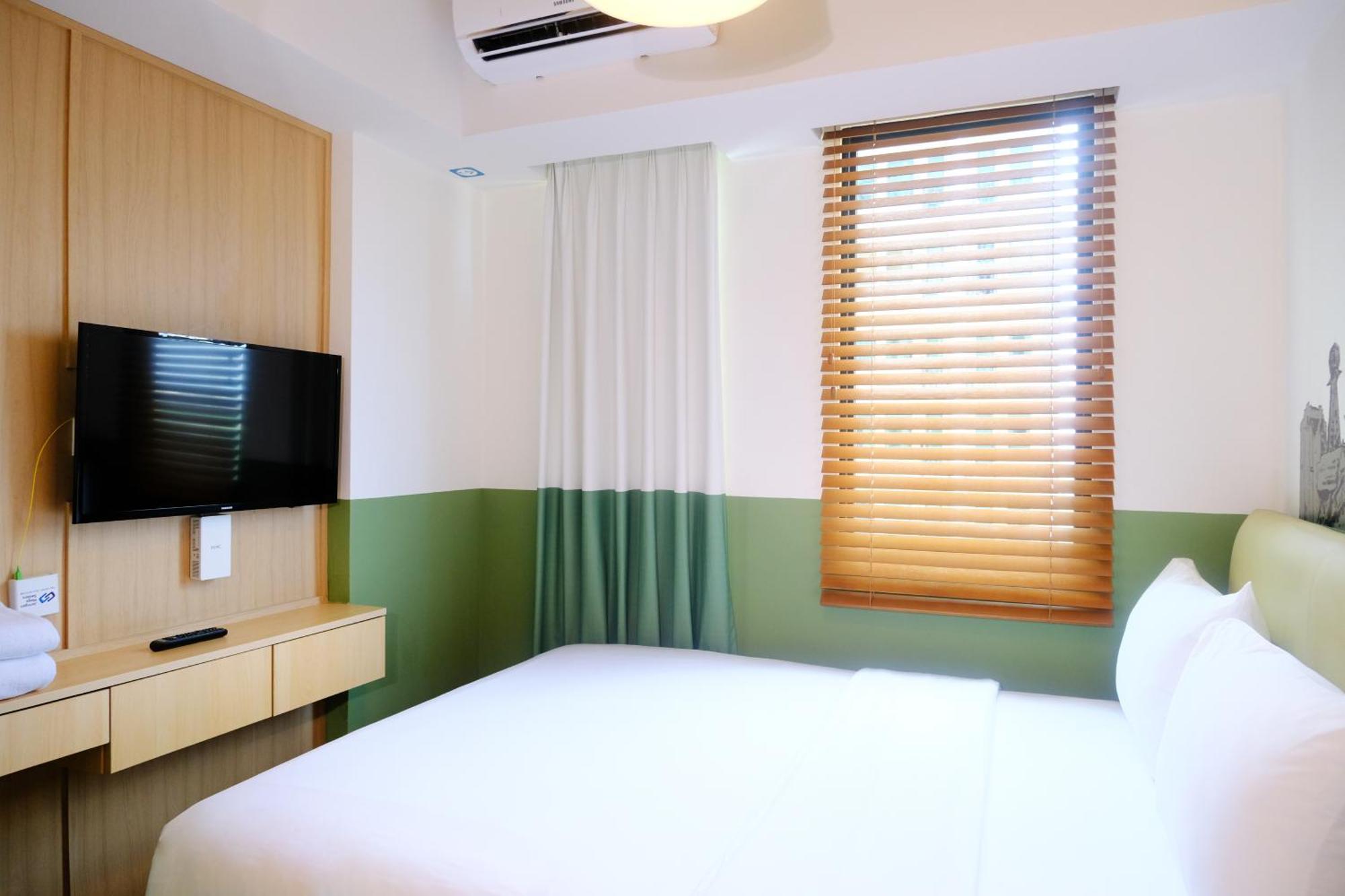 Hotel Osaka Pik2 Tangerang Exteriör bild